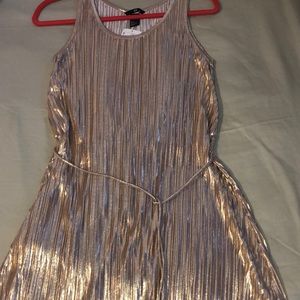 Gold Pleated Dress✨💫✨